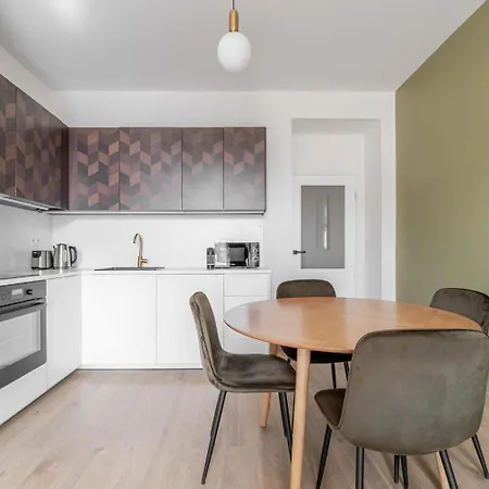 Blueground 10 Nr Park Foodie Area Prg-18 Apartment Prague